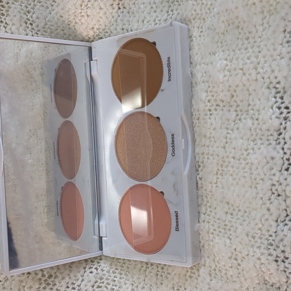 RealHer "ULTIMATE GLOW GETTER" Cheek Trio, 3x 2.5g/0.09oz - Picture 3 of 9